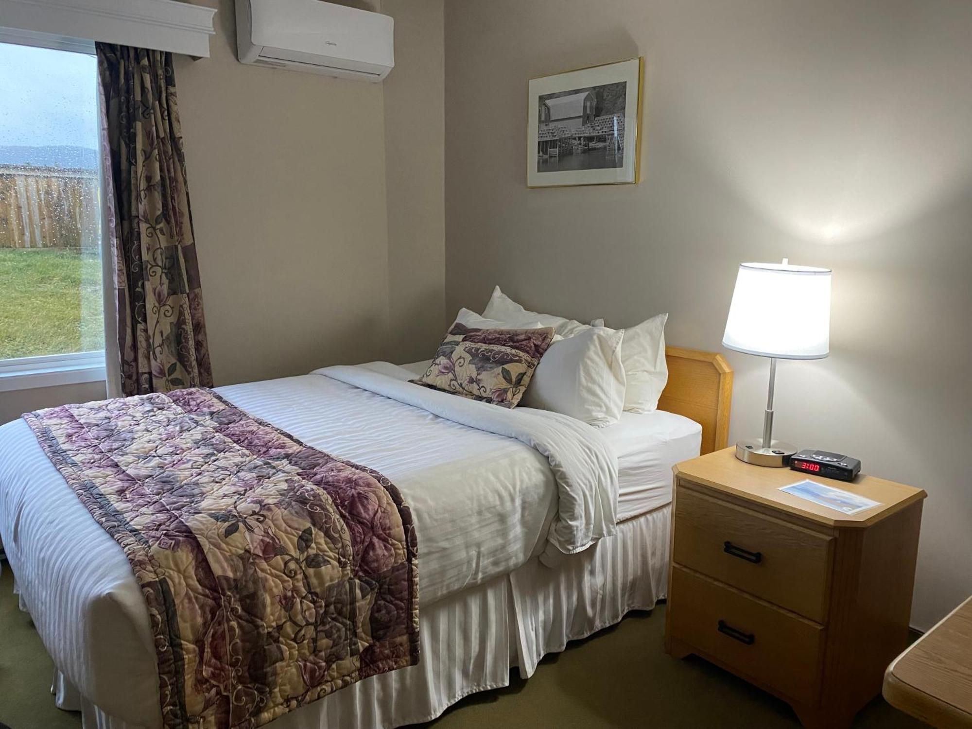 Ocean View Hotel Rocky Harbour Bagian luar foto
