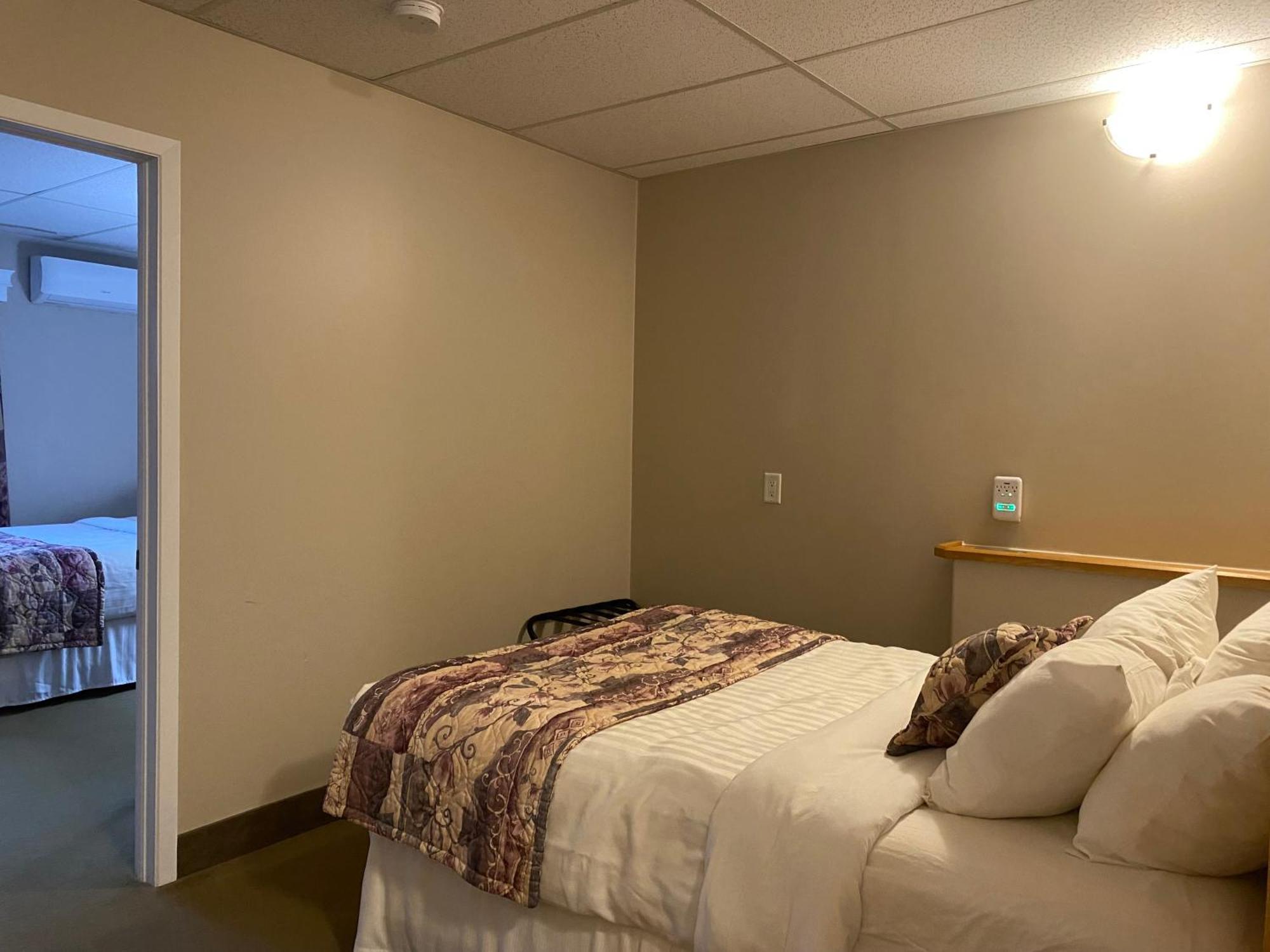Ocean View Hotel Rocky Harbour Bagian luar foto