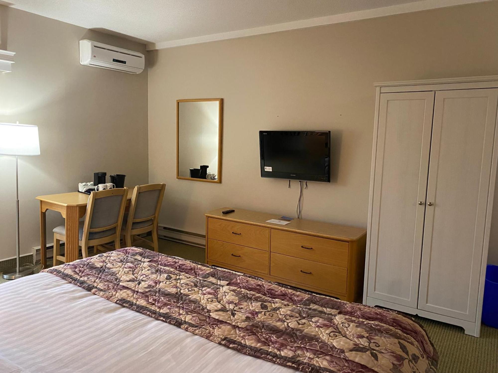 Ocean View Hotel Rocky Harbour Bagian luar foto