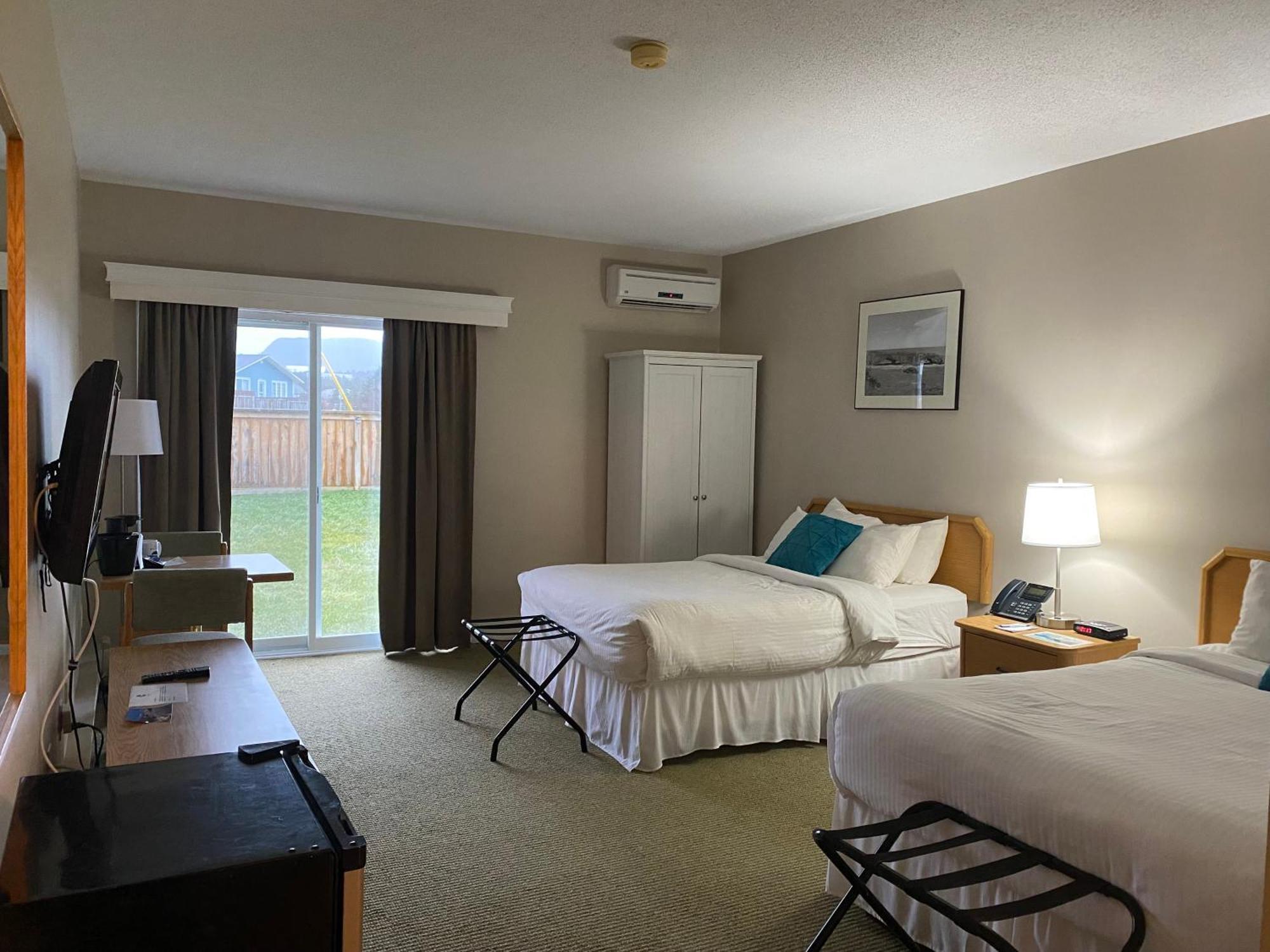Ocean View Hotel Rocky Harbour Bagian luar foto