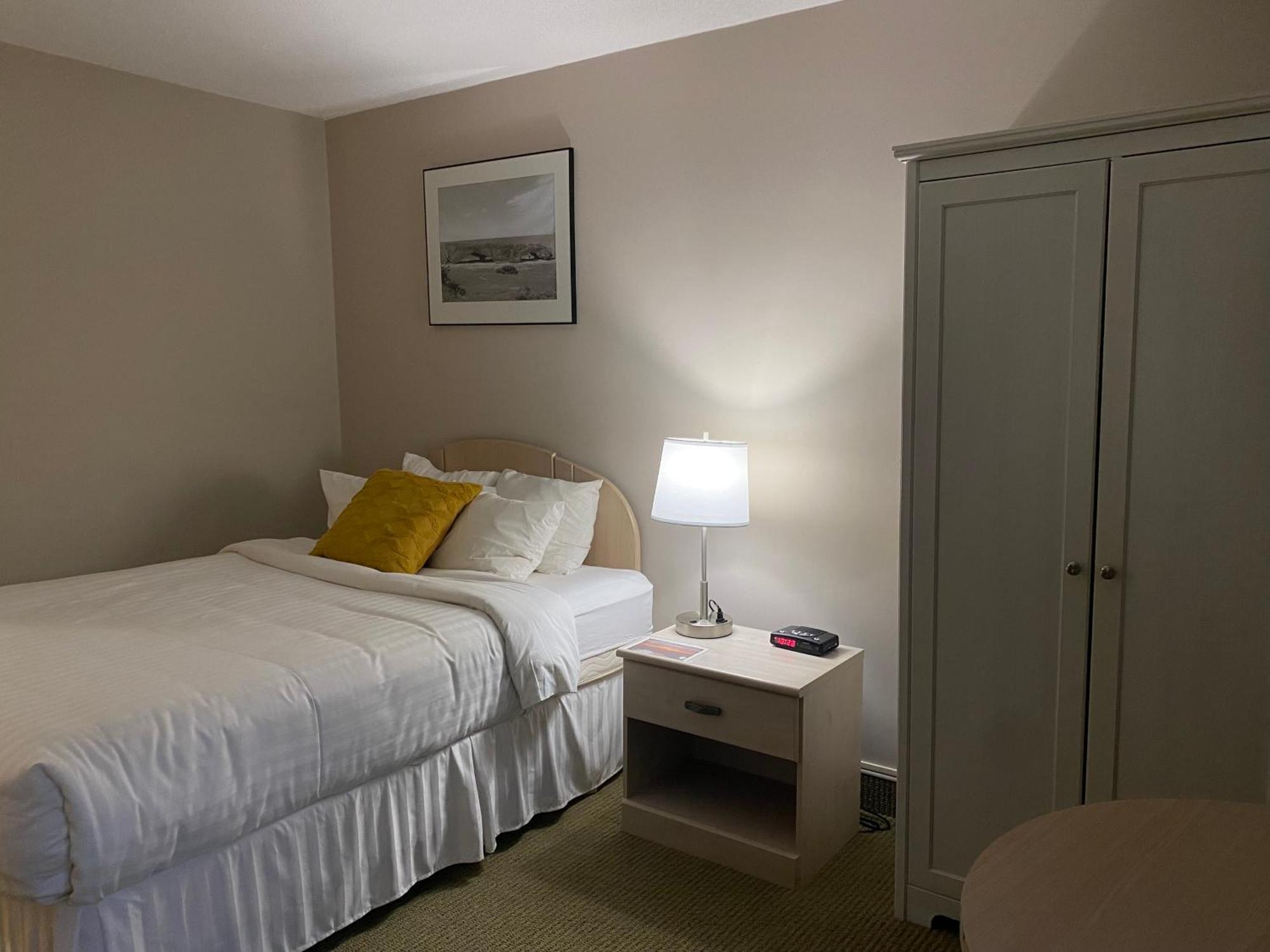 Ocean View Hotel Rocky Harbour Bagian luar foto